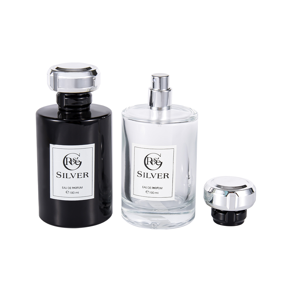 KY1601-WJ2432 Flacon de parfum din sticlă acoperită cu negru lucios de 100 ml cu capac de parfum din plastic Uv argintiu